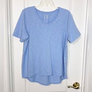 Chico's The Ultimate Tee Short Sleeve V Neck Tee Sky Blue Size 2 (Large 12)